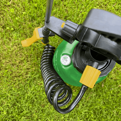Aussie EzySpray™ 1.3-Gallon Pump-Free Garden Sprayer
