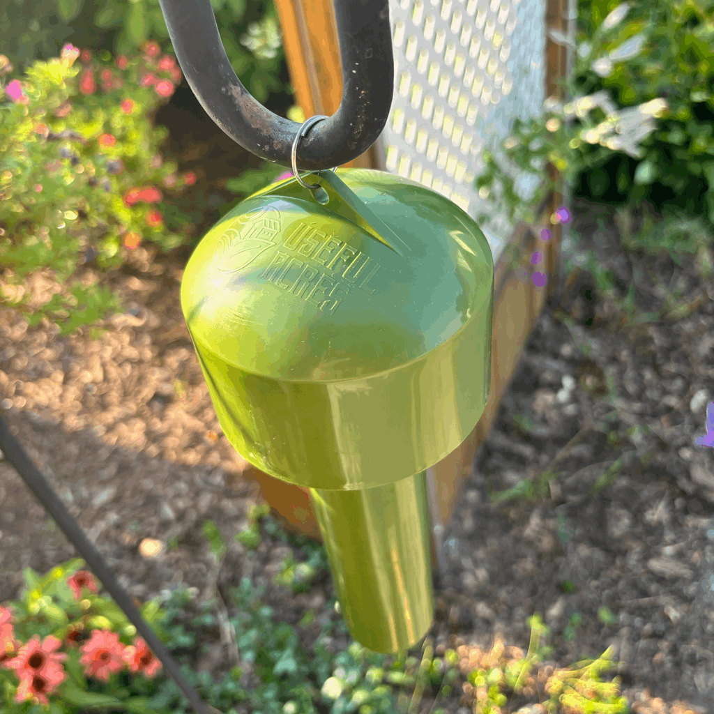 Green Guardian™ Organic Outdoor Pest & Mosquito Control